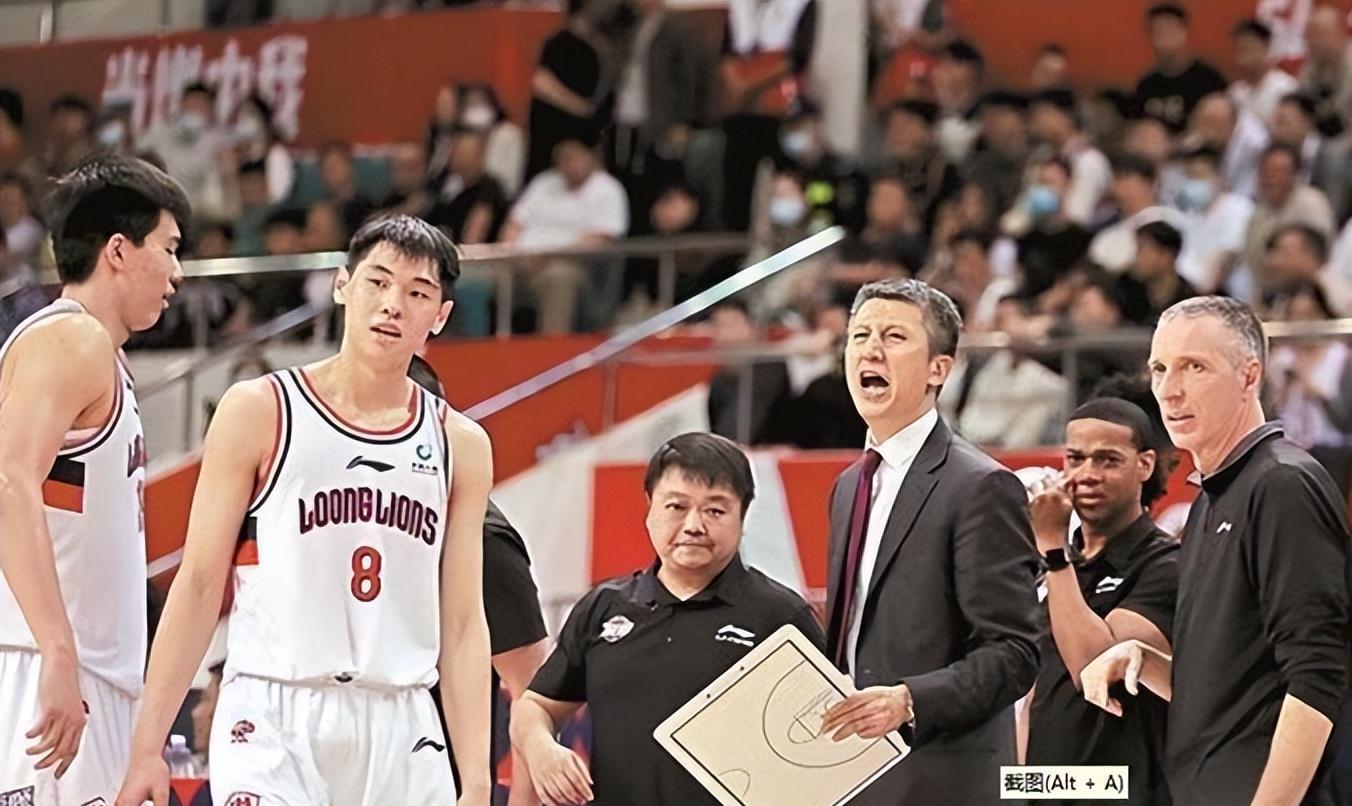 九游会官网入口 -转折点尤文图斯伤情更新，CBA常规赛今夜攻防权衡，媒体盛赞，赛程密集仍需轮换的简单介绍